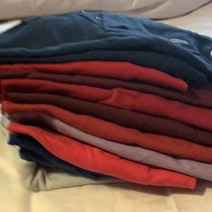 12 polos. Various colors.